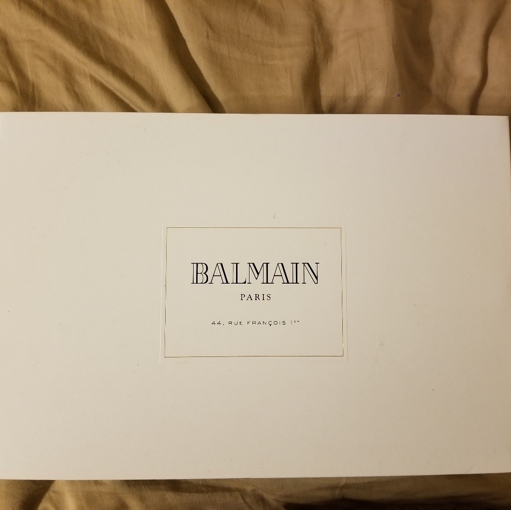 EMPTY Balmain Paris giftbox